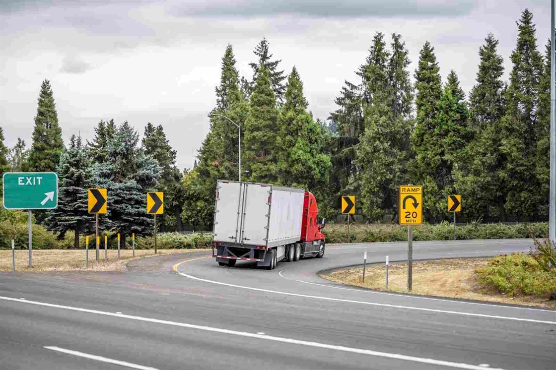 Wide-Turn Truck Accident Lawyers in Buffalo, NY